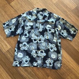 Men’s Tommy Bahama dress shirt